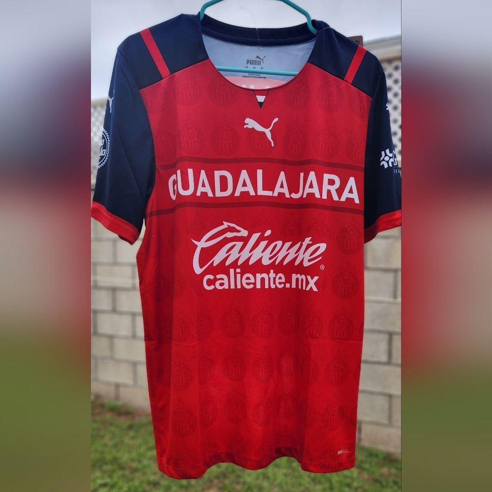 Chivas de guadalajara jersey 2021-2022 Puma Size L 100% authentic